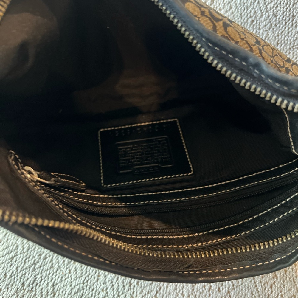 Coach Black and Brown Shoulder Bag - Picture 3 of 3